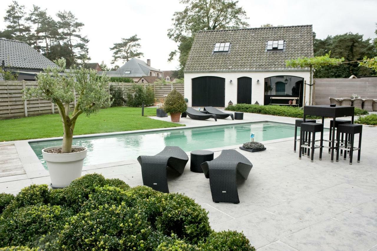 B&B Interludium Nijlen Exterior photo